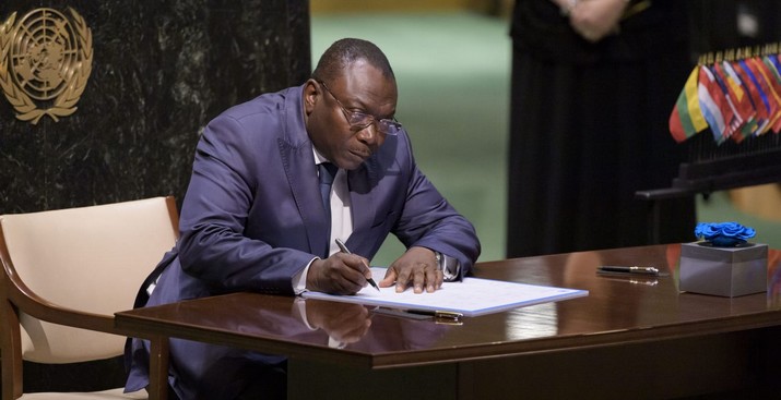 A New York, le Togo signe symboliquement la Charte des Nations Unies