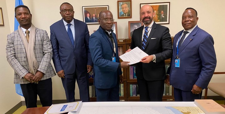 Le Togo dépose sa carte marine officielle et ses lignes de coordonnées géographiques